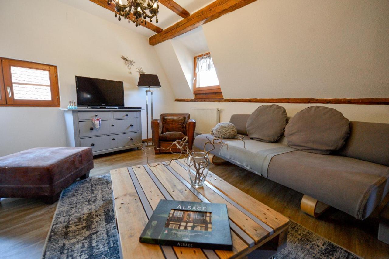 Les Appartements De Louise 利克维 外观 照片