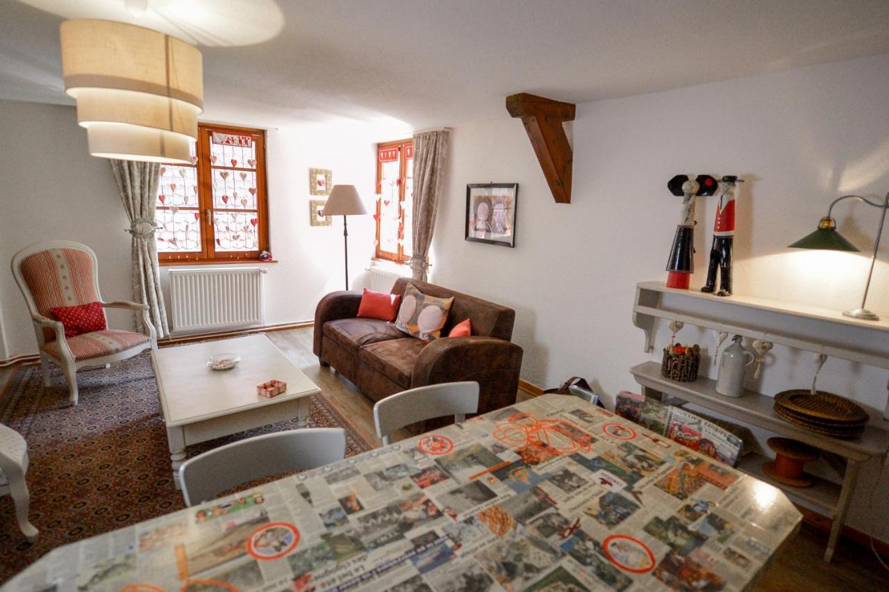 Les Appartements De Louise 利克维 外观 照片