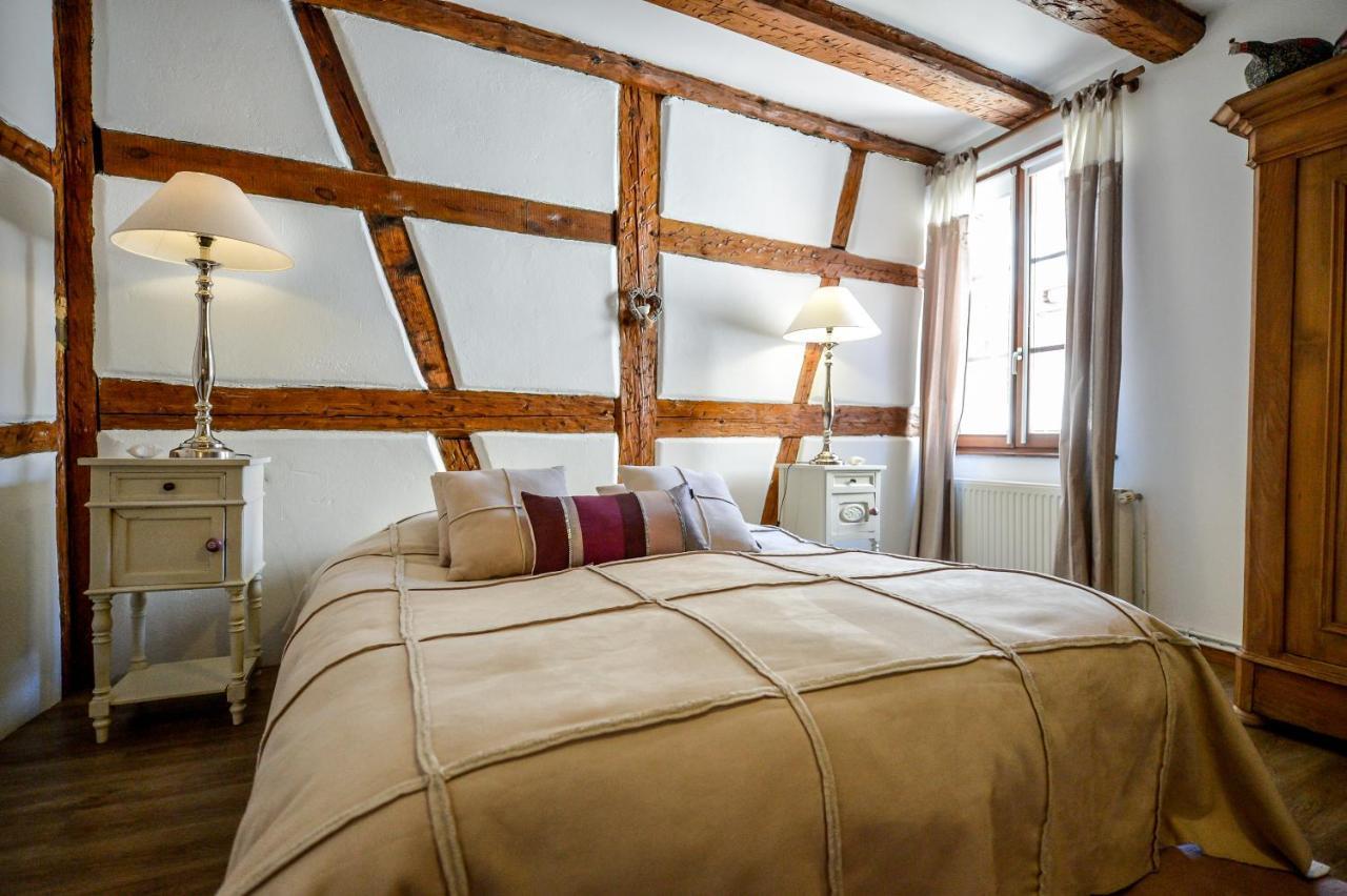 Les Appartements De Louise 利克维 外观 照片